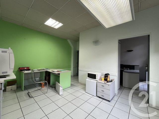 Appartement Local &agrave; louer - 4 pi&egrave;ces - 60,50 m2 - Lavaur - 81 - MIDI-PYRENEES