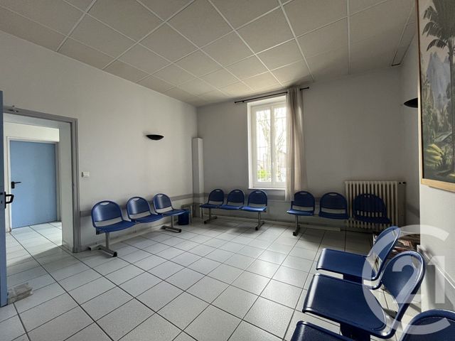 Appartement Local &agrave; louer - 4 pi&egrave;ces - 60,50 m2 - Lavaur - 81 - MIDI-PYRENEES