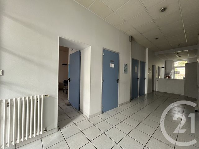 Appartement Local &agrave; louer - 4 pi&egrave;ces - 60,50 m2 - Lavaur - 81 - MIDI-PYRENEES