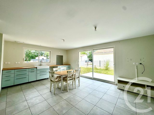 Maison &agrave; louer - 3 pi&egrave;ces - 72,02 m2 - St Sulpice La Pointe - 81 - MIDI-PYRENEES