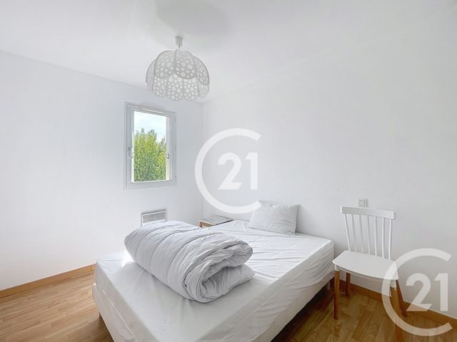 Appartement T3 &agrave; louer - 3 pi&egrave;ces - 67,72 m2 - St Sulpice La Pointe - 81 - MIDI-PYRENEES