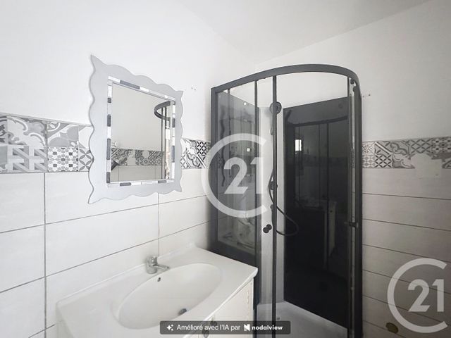 Appartement Studio &agrave; louer - 1 pi&egrave;ce - 37 m2 - Lavaur - 81 - MIDI-PYRENEES