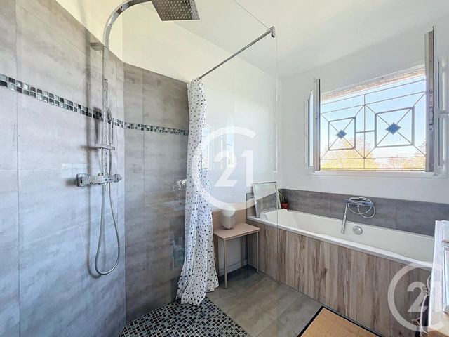 Maison à vendre - 4 pièces - 97,76 m2 - Graulhet - 81 - MIDI-PYRENEES