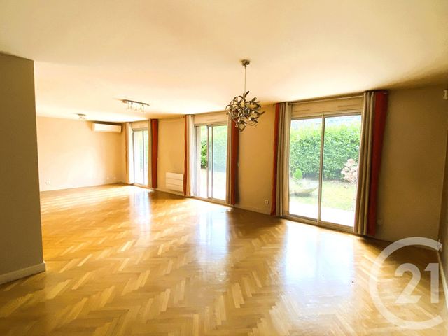 Appartement T6 à vendre TASSIN LA DEMI LUNE