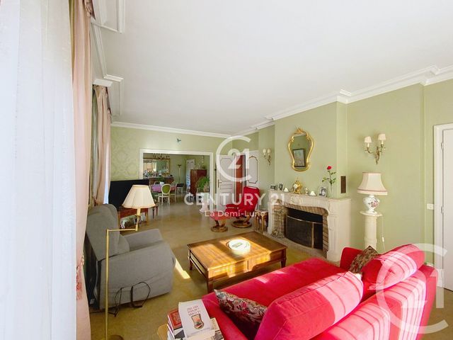 Maison &agrave; vendre - 8 pi&egrave;ces - 197,55 m2 - Charbonnieres Les Bains - 69 - RHONE-ALPES