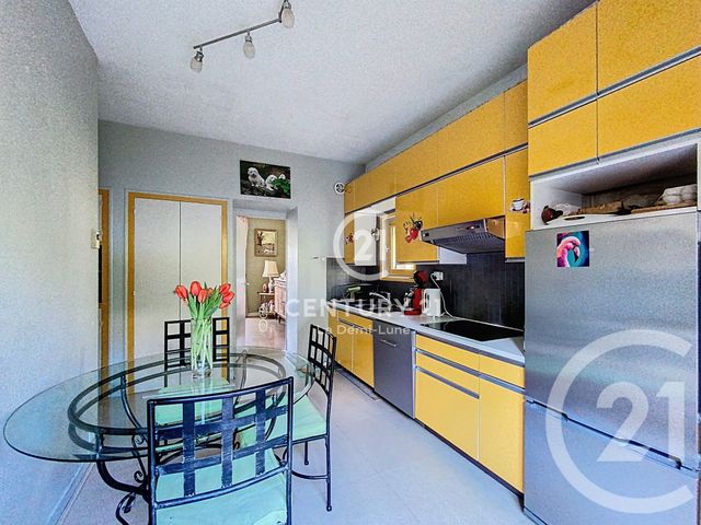 Maison &agrave; vendre - 8 pi&egrave;ces - 197,55 m2 - Charbonnieres Les Bains - 69 - RHONE-ALPES