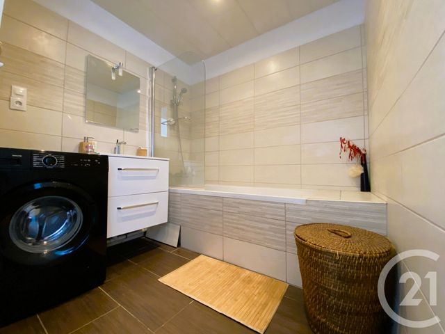 Appartement T3 &agrave; vendre - 3 pi&egrave;ces - 59,65 m2 - Tassin La Demi Lune - 69 - RHONE-ALPES