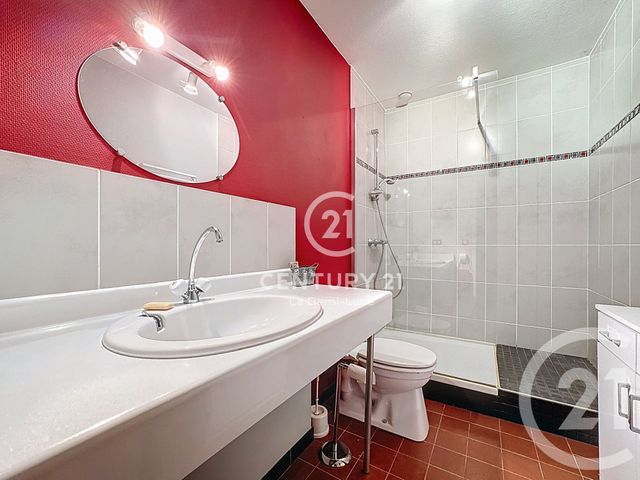 Maison à vendre - 7 pièces - 159 m2 - Charbonnieres Les Bains - 69 - RHONE-ALPES