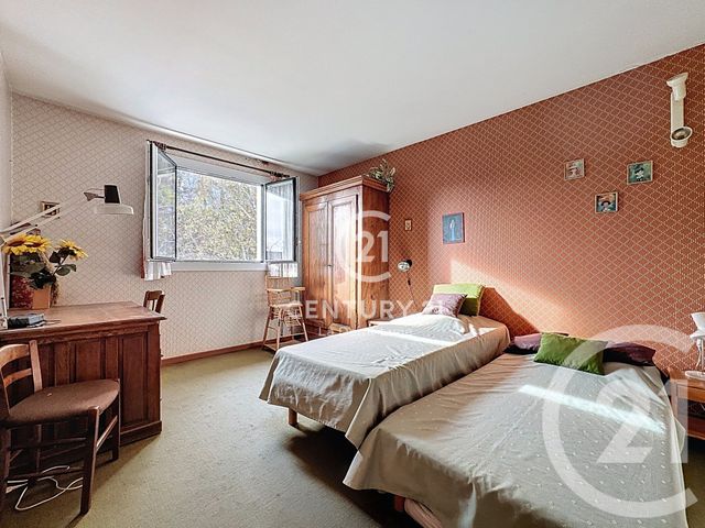 Maison à vendre - 7 pièces - 159 m2 - Charbonnieres Les Bains - 69 - RHONE-ALPES