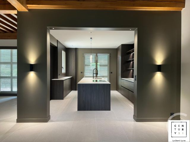 Maison &agrave; louer - 9 pi&egrave;ces - 264 m2 - Tassin La Demi Lune - 69 - RHONE-ALPES