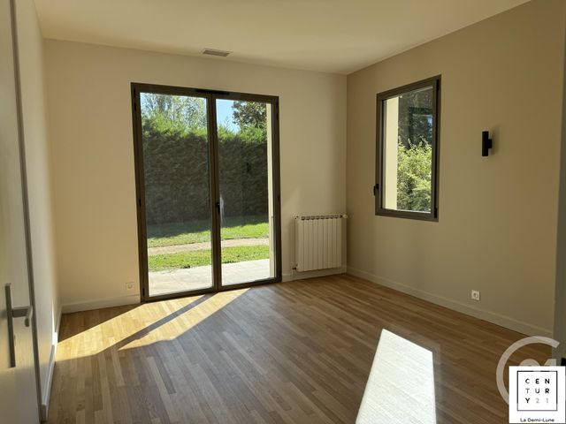 Maison &agrave; louer - 9 pi&egrave;ces - 264 m2 - Tassin La Demi Lune - 69 - RHONE-ALPES