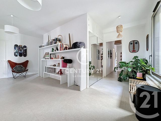 Maison &agrave; louer - 9 pi&egrave;ces - 264 m2 - Tassin La Demi Lune - 69 - RHONE-ALPES