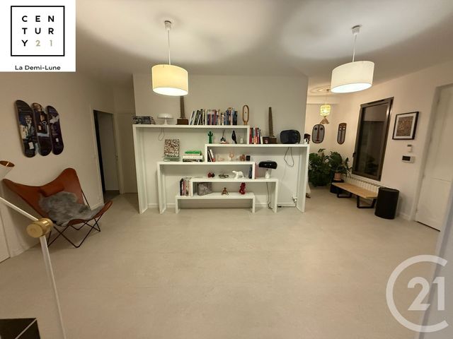 Maison &agrave; louer - 9 pi&egrave;ces - 264 m2 - Tassin La Demi Lune - 69 - RHONE-ALPES