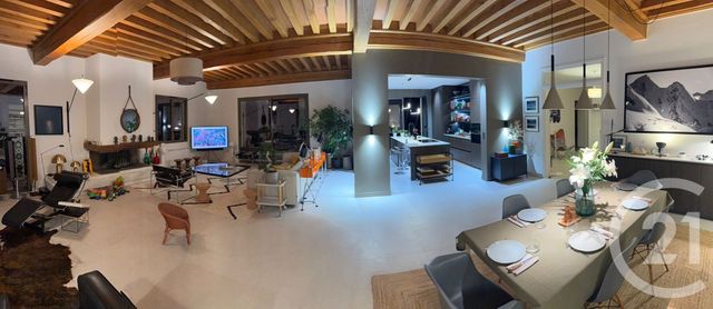 Maison &agrave; louer - 9 pi&egrave;ces - 264 m2 - Tassin La Demi Lune - 69 - RHONE-ALPES