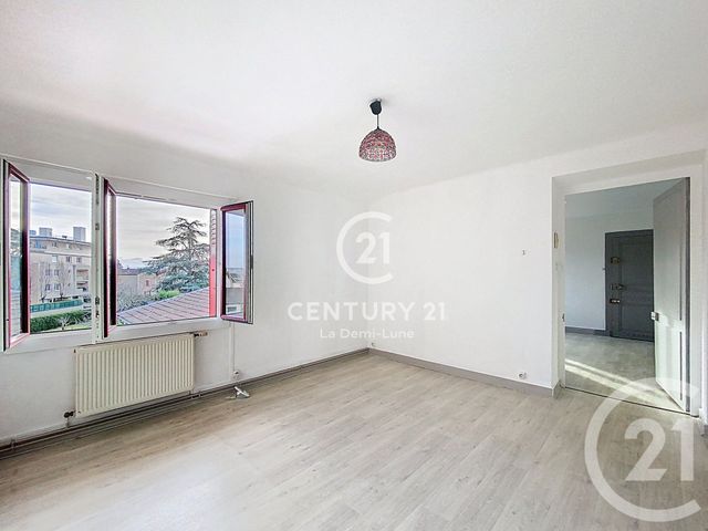 Appartement T3 &agrave; louer - 3 pi&egrave;ces - 64,35 m2 - Craponne - 69 - RHONE-ALPES