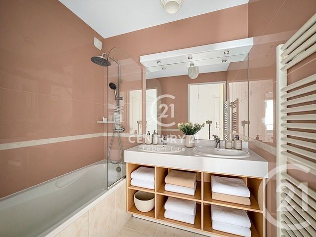 Appartement T4 &agrave; vendre - 4 pi&egrave;ces - 88,95 m2 - Tassin La Demi Lune - 69 - RHONE-ALPES