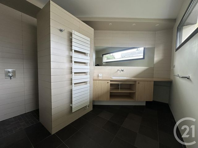 Maison &agrave; louer - 6 pi&egrave;ces - 139 m2 - Tassin La Demi Lune - 69 - RHONE-ALPES