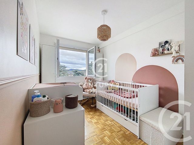 Appartement T5 &agrave; vendre - 5 pi&egrave;ces - 75,15 m2 - Tassin La Demi Lune - 69 - RHONE-ALPES