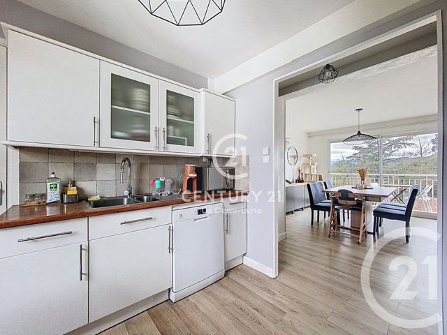 Appartement T5 &agrave; vendre - 5 pi&egrave;ces - 75,15 m2 - Tassin La Demi Lune - 69 - RHONE-ALPES