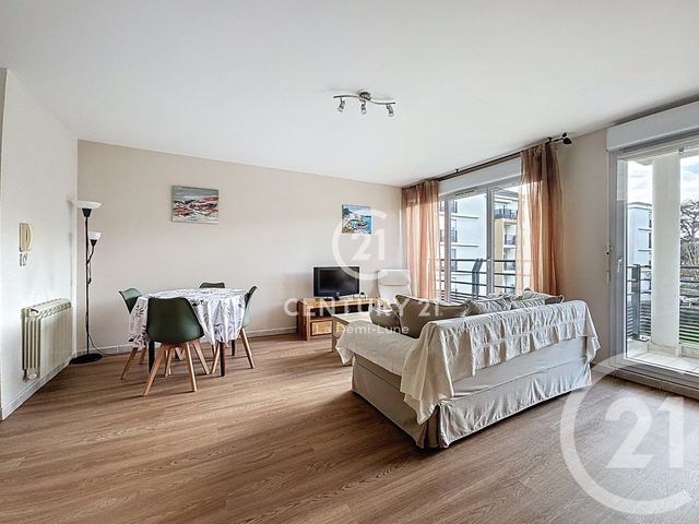 Appartement T3 &agrave; louer - 3 pi&egrave;ces - 60,59 m2 - Tassin La Demi Lune - 69 - RHONE-ALPES