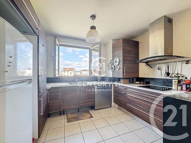 Appartement T4 &agrave; vendre - 4 pi&egrave;ces - 91,05 m2 - Tassin La Demi Lune - 69 - RHONE-ALPES
