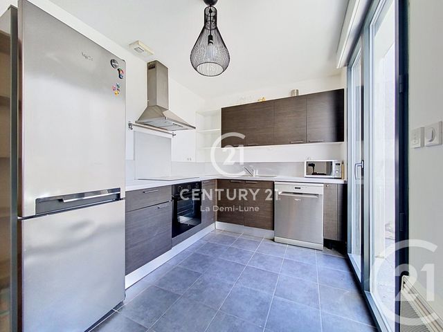 Appartement T4 &agrave; vendre - 4 pi&egrave;ces - 79,64 m2 - Tassin La Demi Lune - 69 - RHONE-ALPES