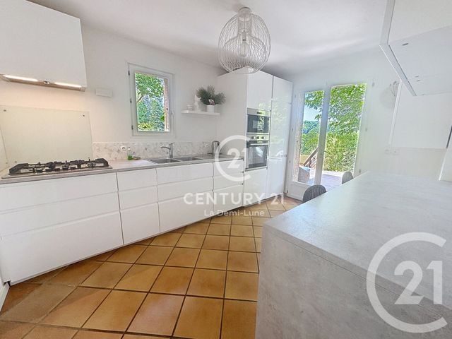Maison &agrave; vendre - 7 pi&egrave;ces - 178,26 m2 - Charbonnieres Les Bains - 69 - RHONE-ALPES