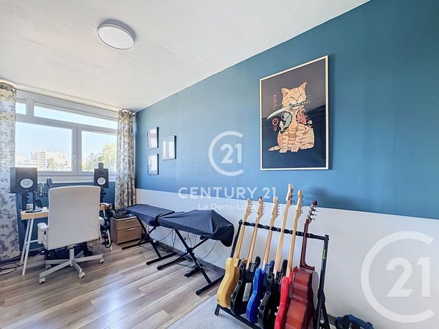 Appartement T4 &agrave; vendre - 4 pi&egrave;ces - 78,40 m2 - Tassin La Demi Lune - 69 - RHONE-ALPES