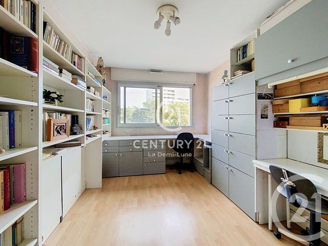 Appartement T3 &agrave; vendre - 3 pi&egrave;ces - 75,17 m2 - Tassin La Demi Lune - 69 - RHONE-ALPES