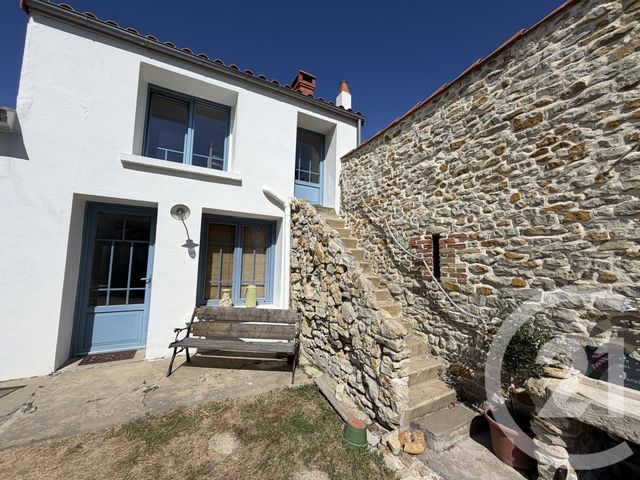 Maison &agrave; vendre - 8 pi&egrave;ces - 94,35 m2 - Le Bernard - 85 - PAYS-DE-LOIRE