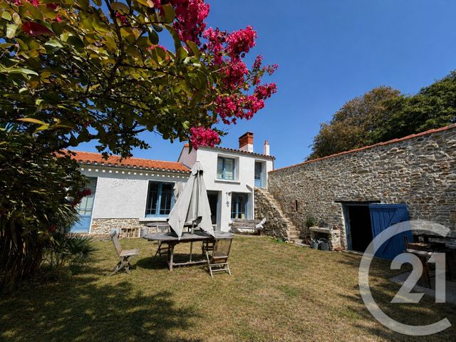 maison - LE BERNARD - 85