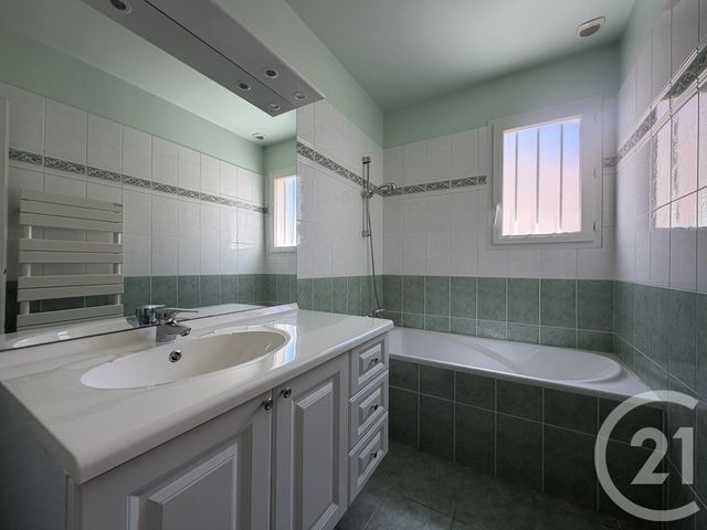 Maison &agrave; vendre - 4 pi&egrave;ces - 75,70 m2 - Jard Sur Mer - 85 - PAYS-DE-LOIRE