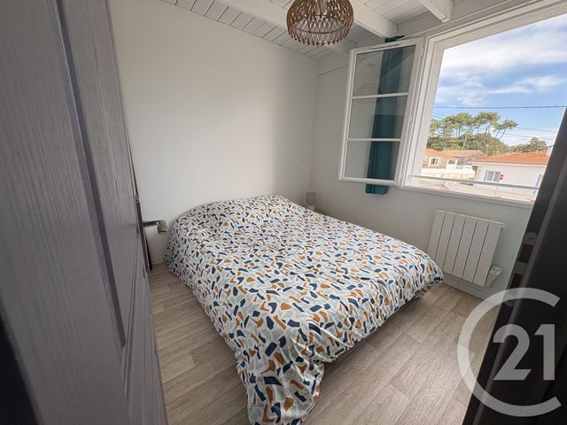 Maison &agrave; louer - 3 pi&egrave;ces - 52 m2 - Jard Sur Mer - 85 - PAYS-DE-LOIRE