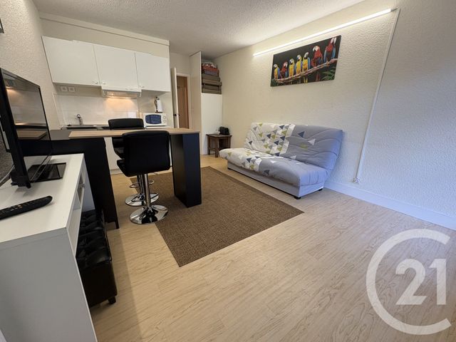 Appartement Studio &agrave; louer - 1 pi&egrave;ce - 25,47 m2 - Jard Sur Mer - 85 - PAYS-DE-LOIRE