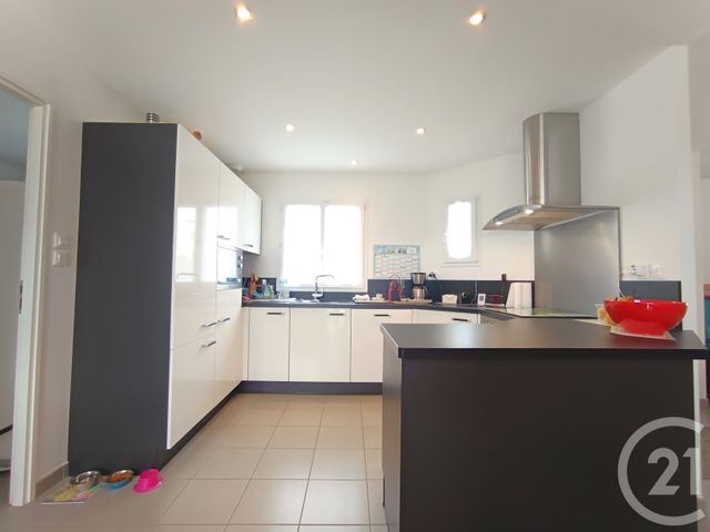 Maison à vendre - 5 pièces - 105,16 m2 - St Vincent Sur Jard - 85 - PAYS-DE-LOIRE