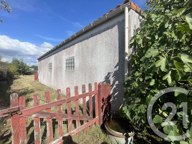 Maison à vendre - 2 pièces - 100 m2 - Avrille - 85 - PAYS-DE-LOIRE