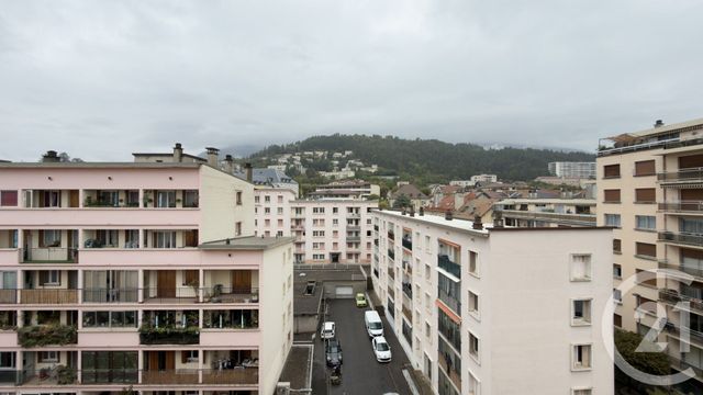 Appartement F4 &agrave; vendre - 4 pi&egrave;ces - 74,54 m2 - Gap - 05 - PROVENCE-ALPES-COTE-D-AZUR