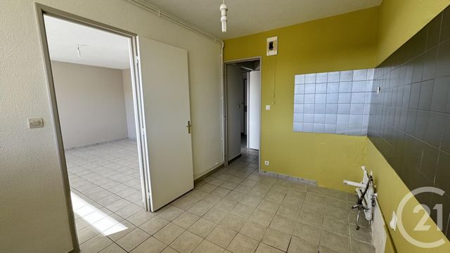 Appartement F4 à vendre - 4 pièces - 73,73 m2 - Gap - 05 - PROVENCE-ALPES-COTE-D-AZUR