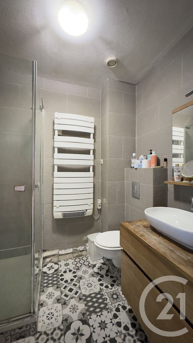 Appartement T4 &agrave; vendre - 5 pi&egrave;ces - 106,09 m2 - Gap - 05 - PROVENCE-ALPES-COTE-D-AZUR
