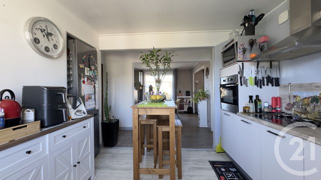 Appartement T4 &agrave; vendre - 3 pi&egrave;ces - 72,41 m2 - Gap - 05 - PROVENCE-ALPES-COTE-D-AZUR
