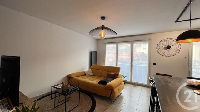 Appartement T3 à vendre - 3 pièces - 64,44 m2 - Gap - 05 - PROVENCE-ALPES-COTE-D-AZUR