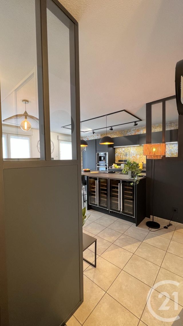 Appartement T3 à vendre - 3 pièces - 64,44 m2 - Gap - 05 - PROVENCE-ALPES-COTE-D-AZUR