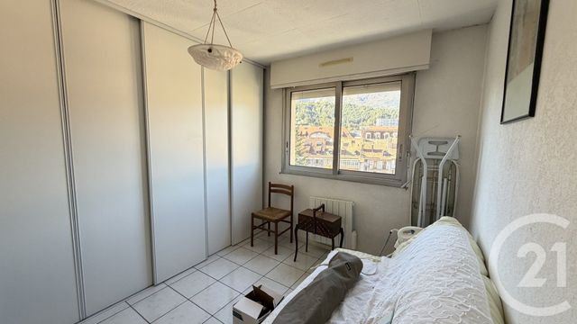 Appartement T4 &agrave; vendre - 4 pi&egrave;ces - 84,68 m2 - Gap - 05 - PROVENCE-ALPES-COTE-D-AZUR