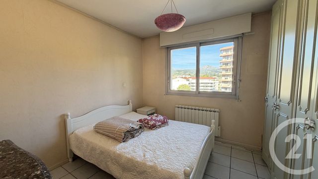 Appartement T4 &agrave; vendre - 4 pi&egrave;ces - 84,68 m2 - Gap - 05 - PROVENCE-ALPES-COTE-D-AZUR