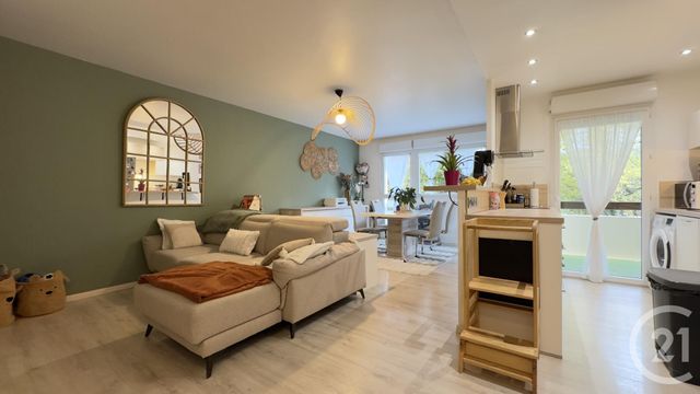 Appartement T3 à vendre - 3 pièces - 65,64 m2 - Gap - 05 - PROVENCE-ALPES-COTE-D-AZUR