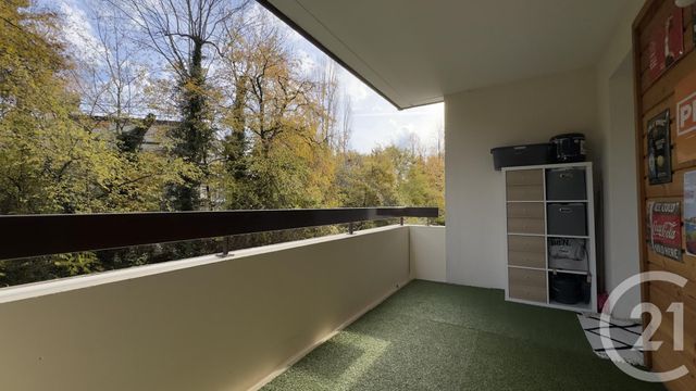 Appartement T3 à vendre - 3 pièces - 65,64 m2 - Gap - 05 - PROVENCE-ALPES-COTE-D-AZUR