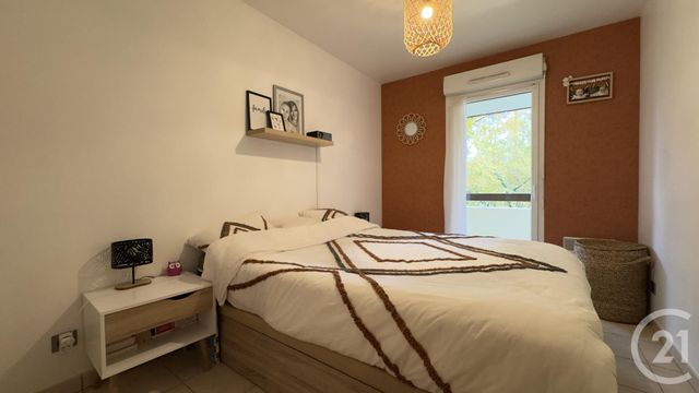 Appartement T3 à vendre - 3 pièces - 65,64 m2 - Gap - 05 - PROVENCE-ALPES-COTE-D-AZUR