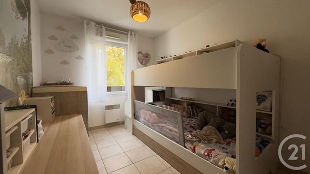 Appartement T3 à vendre - 3 pièces - 65,64 m2 - Gap - 05 - PROVENCE-ALPES-COTE-D-AZUR