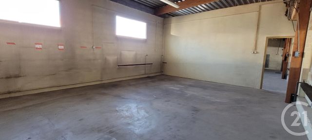 Local commercial à louer - 1200.0 m2 - 05 - Hautes-Alpes