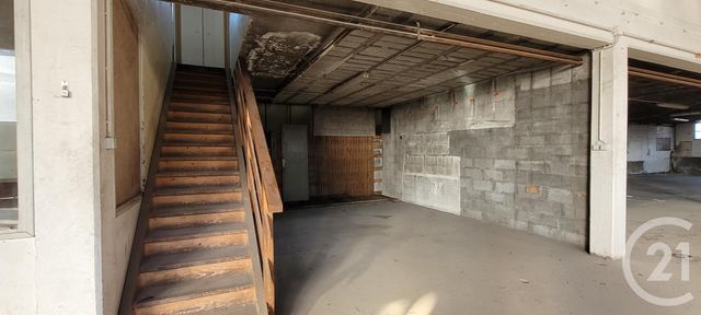 Local commercial à louer - 1200.0 m2 - 05 - Hautes-Alpes